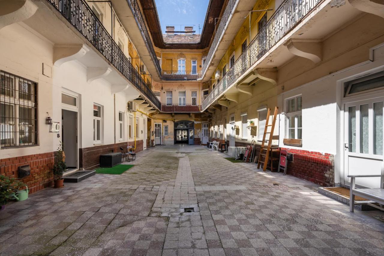 S15- Boutique Apartments, Best Location, By Bqa Budapeste Exterior foto